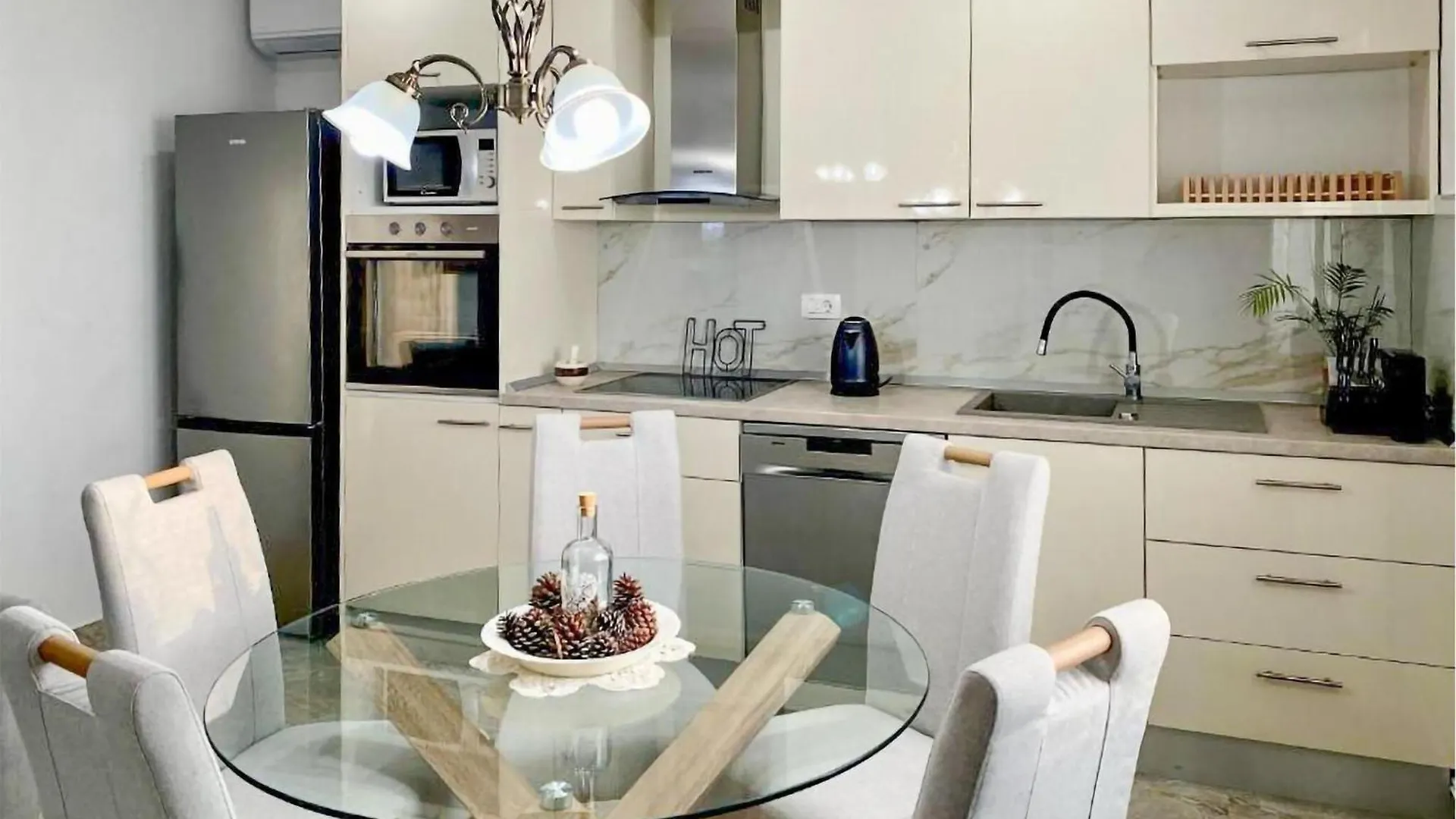 Beautiful Apartment In Sveti Filip I Jakov 0*,